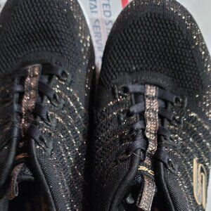 Sketcher slip on sneakers